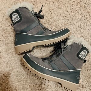 Sorel Gray Tivoli II Suede Boot
